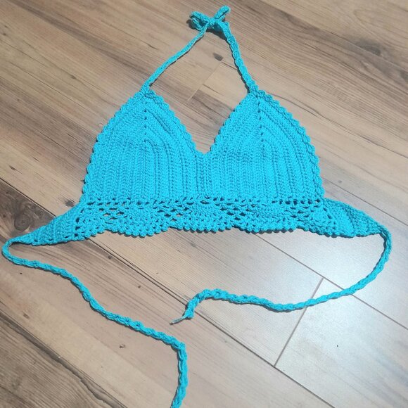Women's crochet bikini top - Picture 1 of 2
